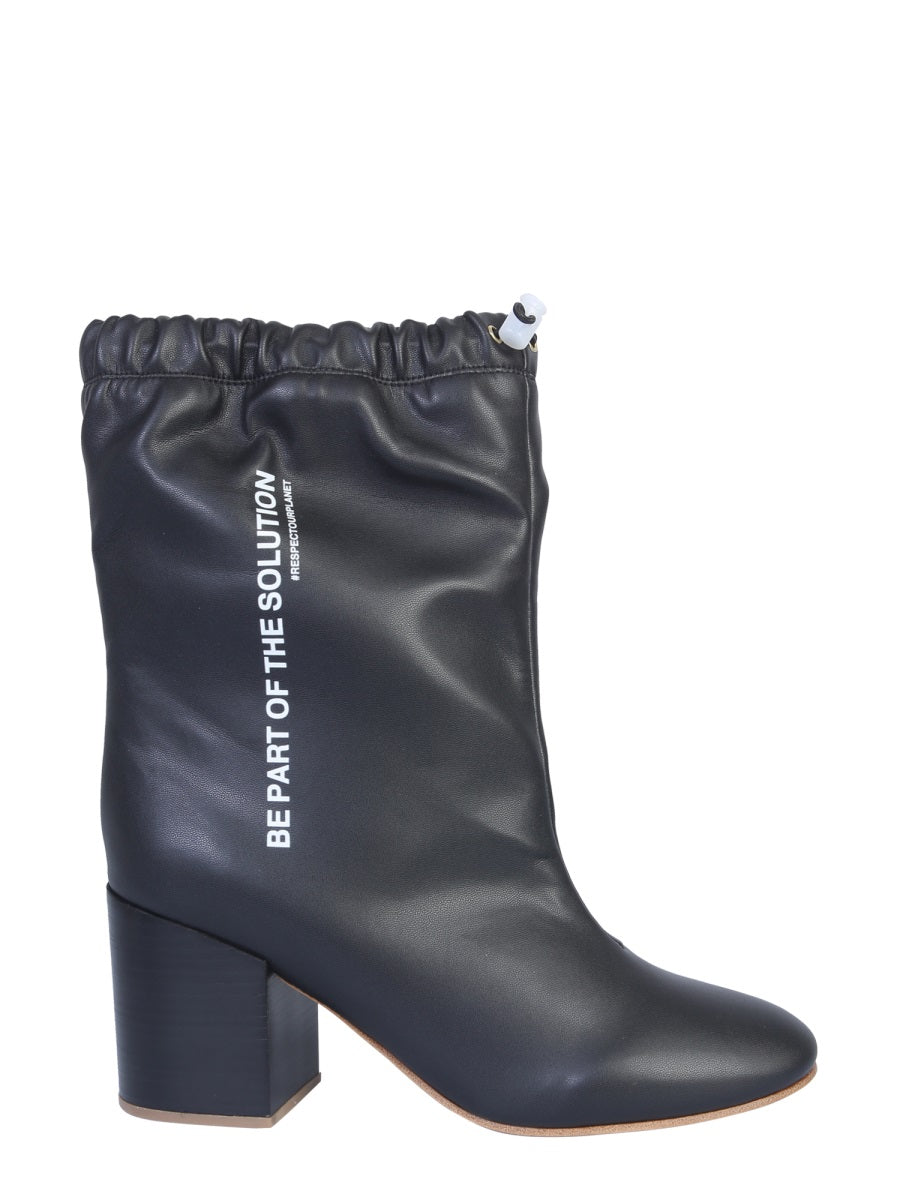 Boots With Coulisse
