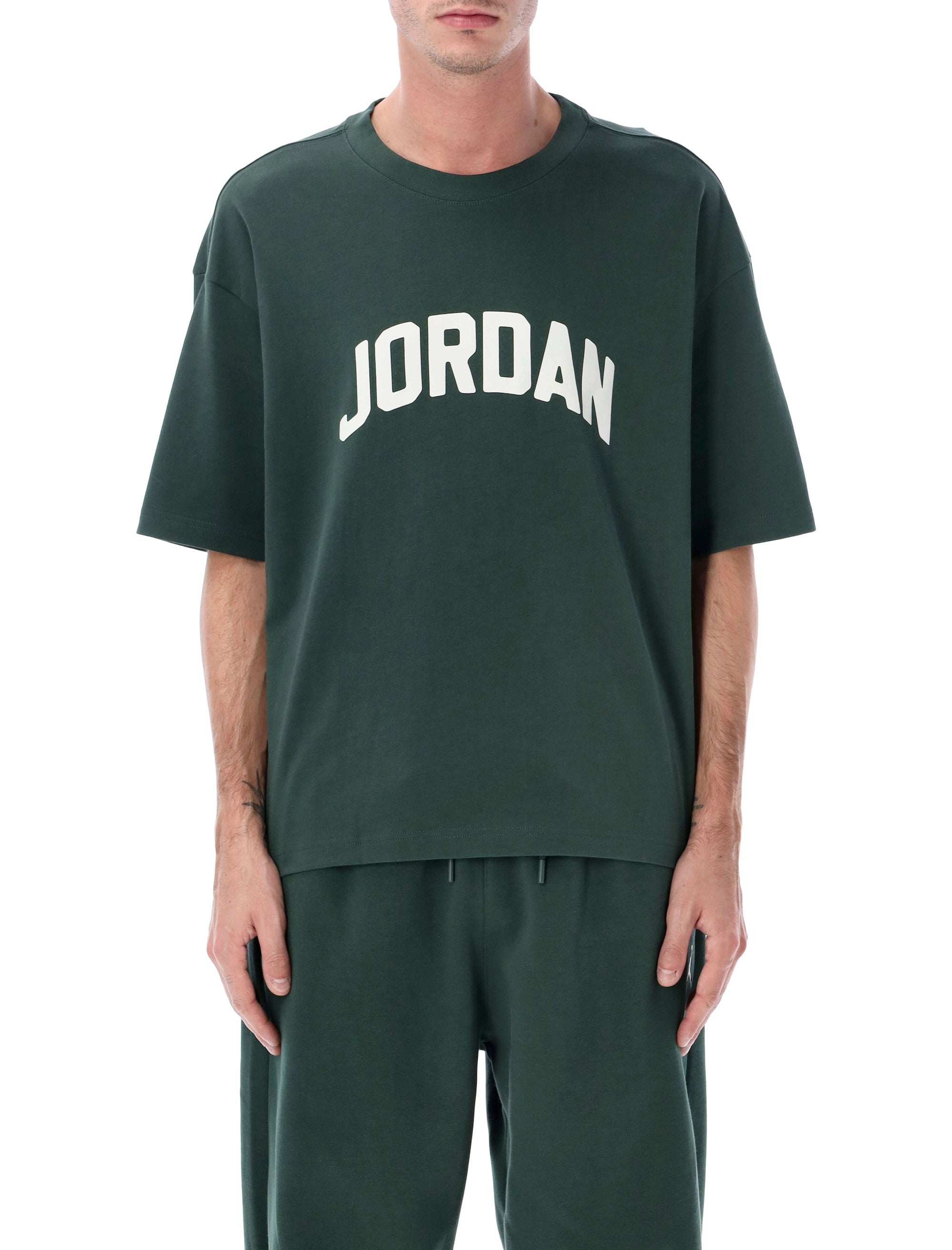 Jordan Flight Essentials Logo T-Shirt