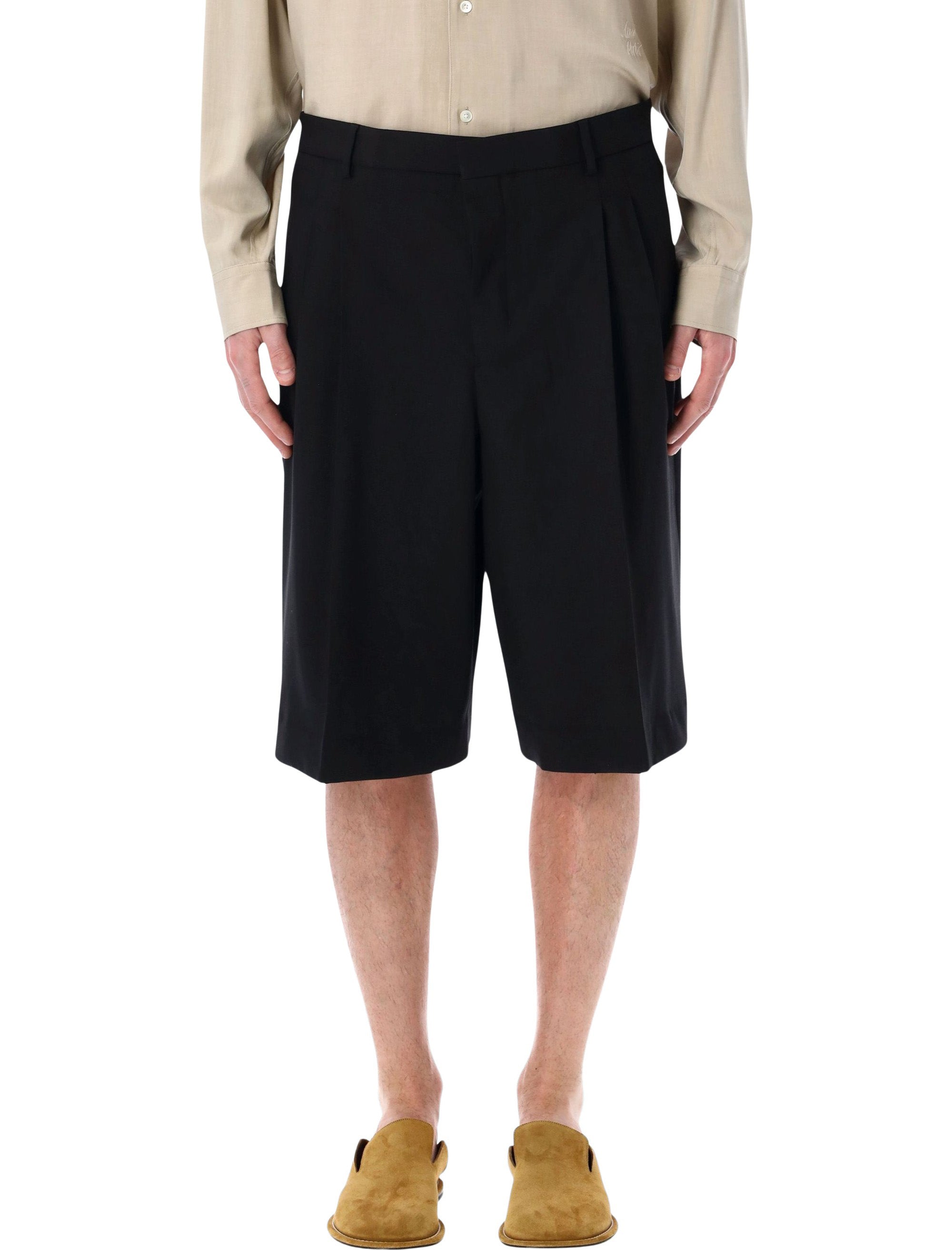 Black Pleated Bermuda Shorts In Cotton
