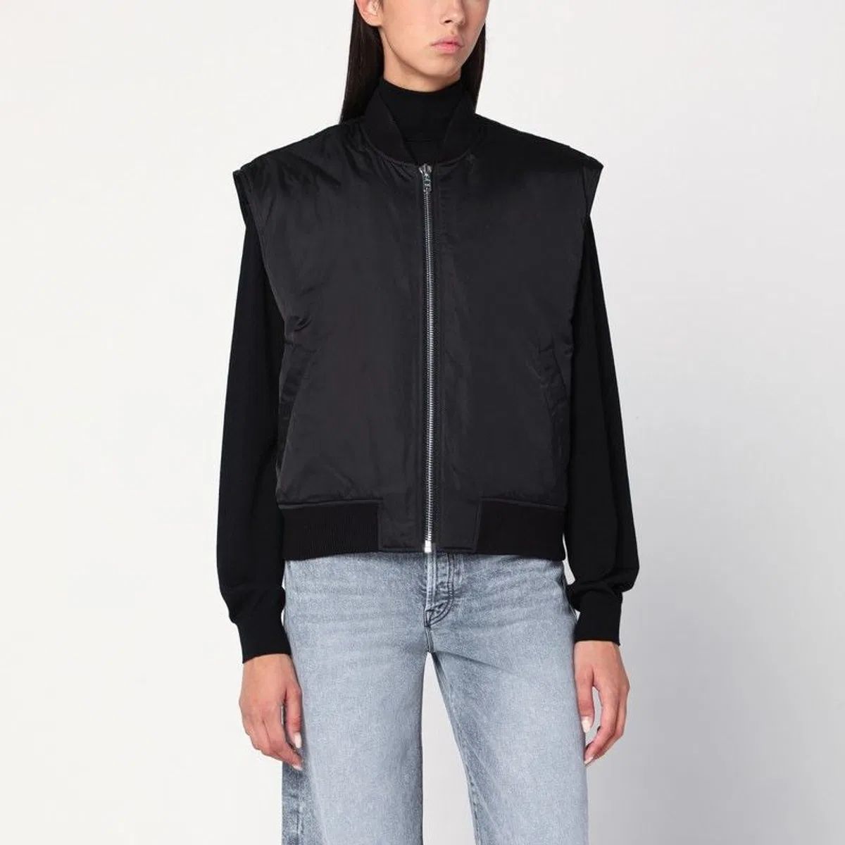 Jamila Gilet-Jacket In Black
