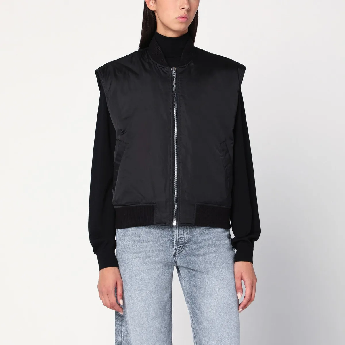 Jamila Gilet-Jacket In Black