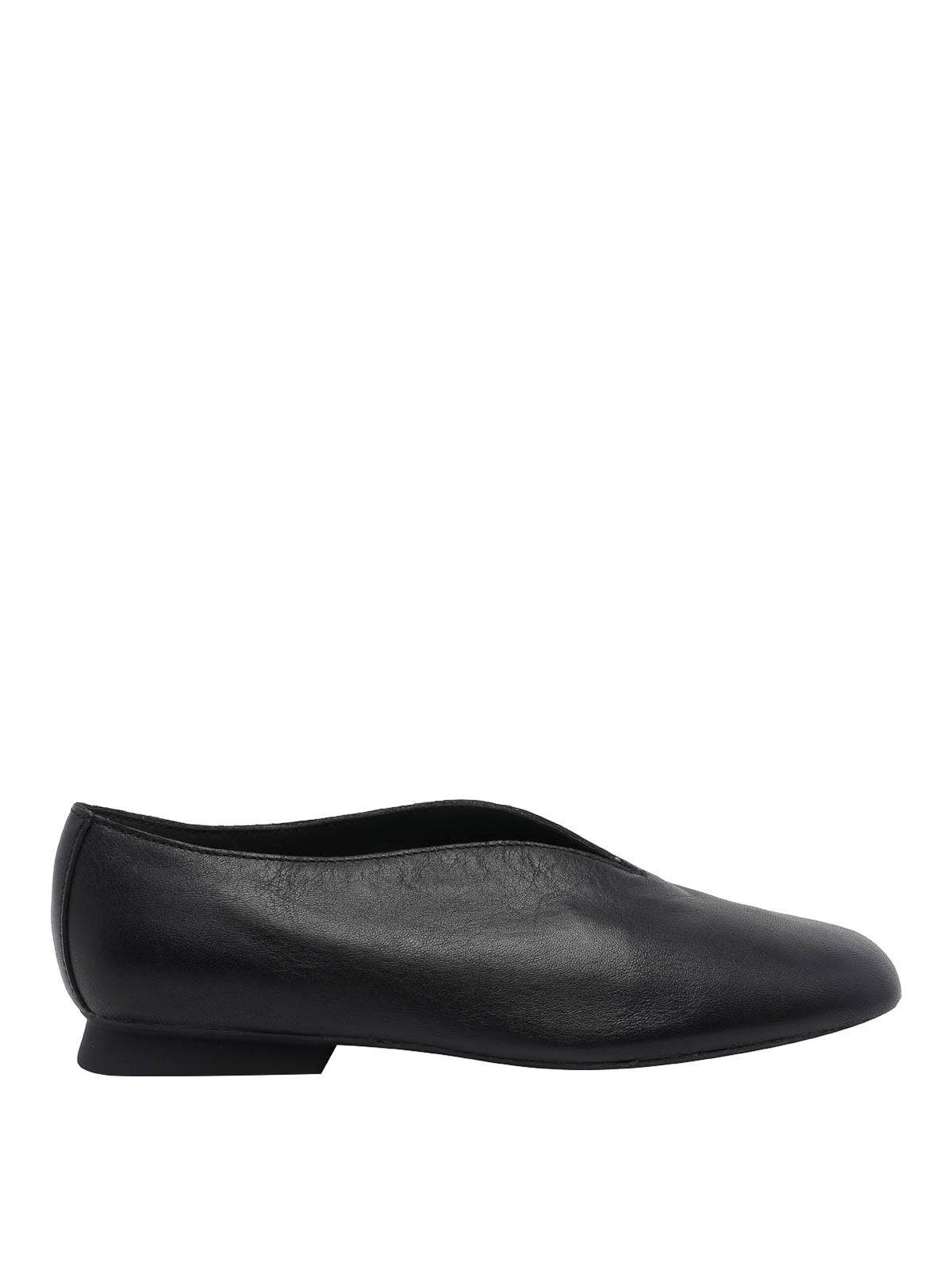Black Casi Balltes