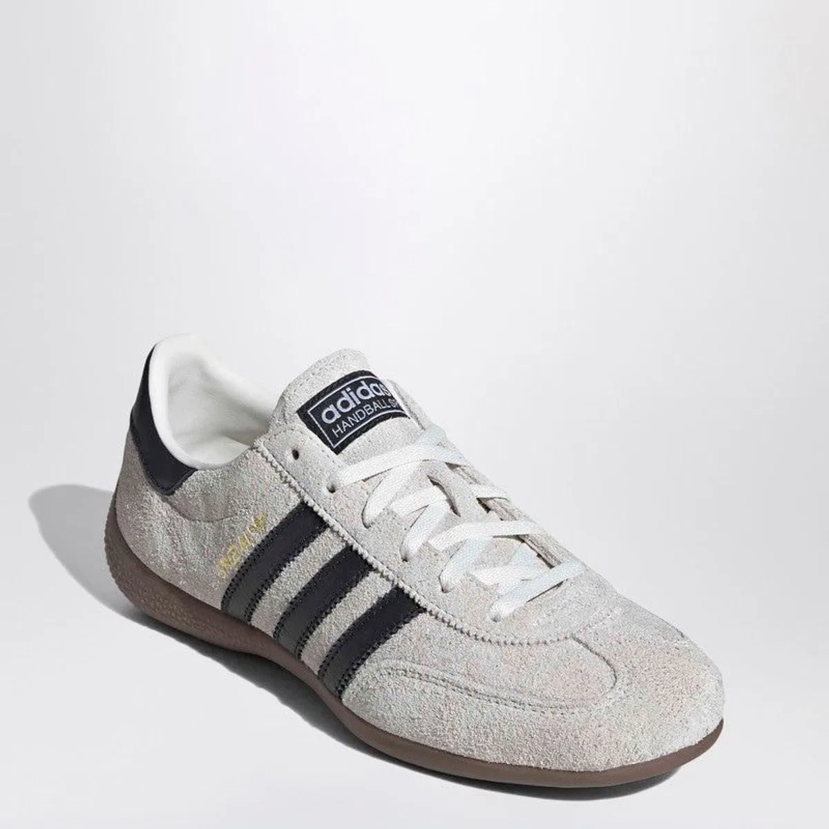 Handball Spezial Lo Pro Sneakers In Chalk/Black/Gold