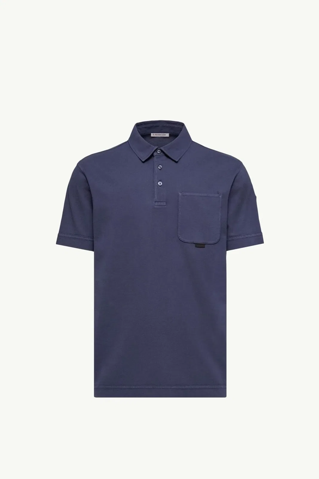 Moncler Polo Coton Piqué Bleu Ardoise Lavé Poche Poitrine Logo Métal In Blue