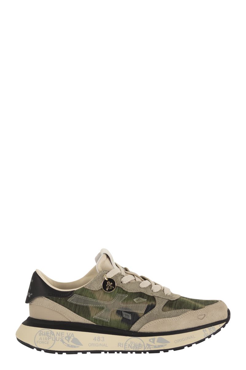 Lauryn 8185 - Camouflage Fabric Trainers