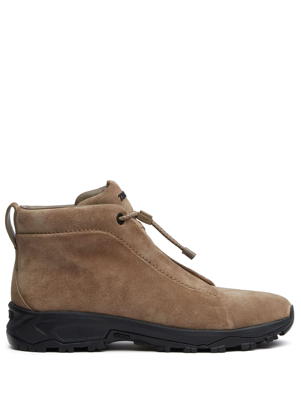 Low Top Sneaker