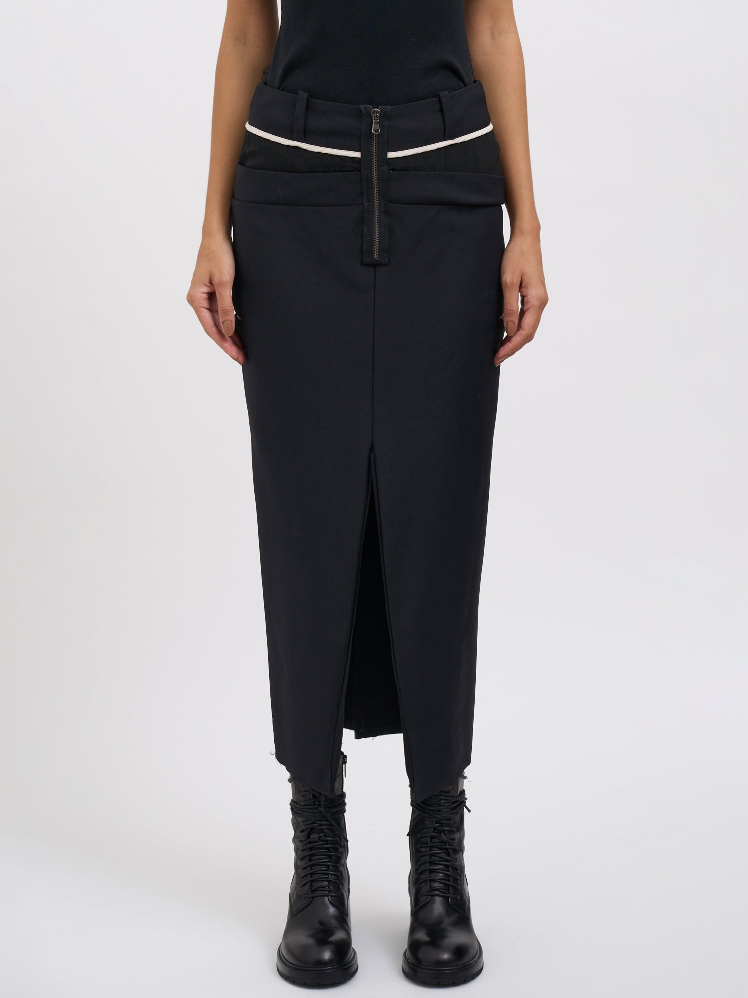 Skirt With Belt