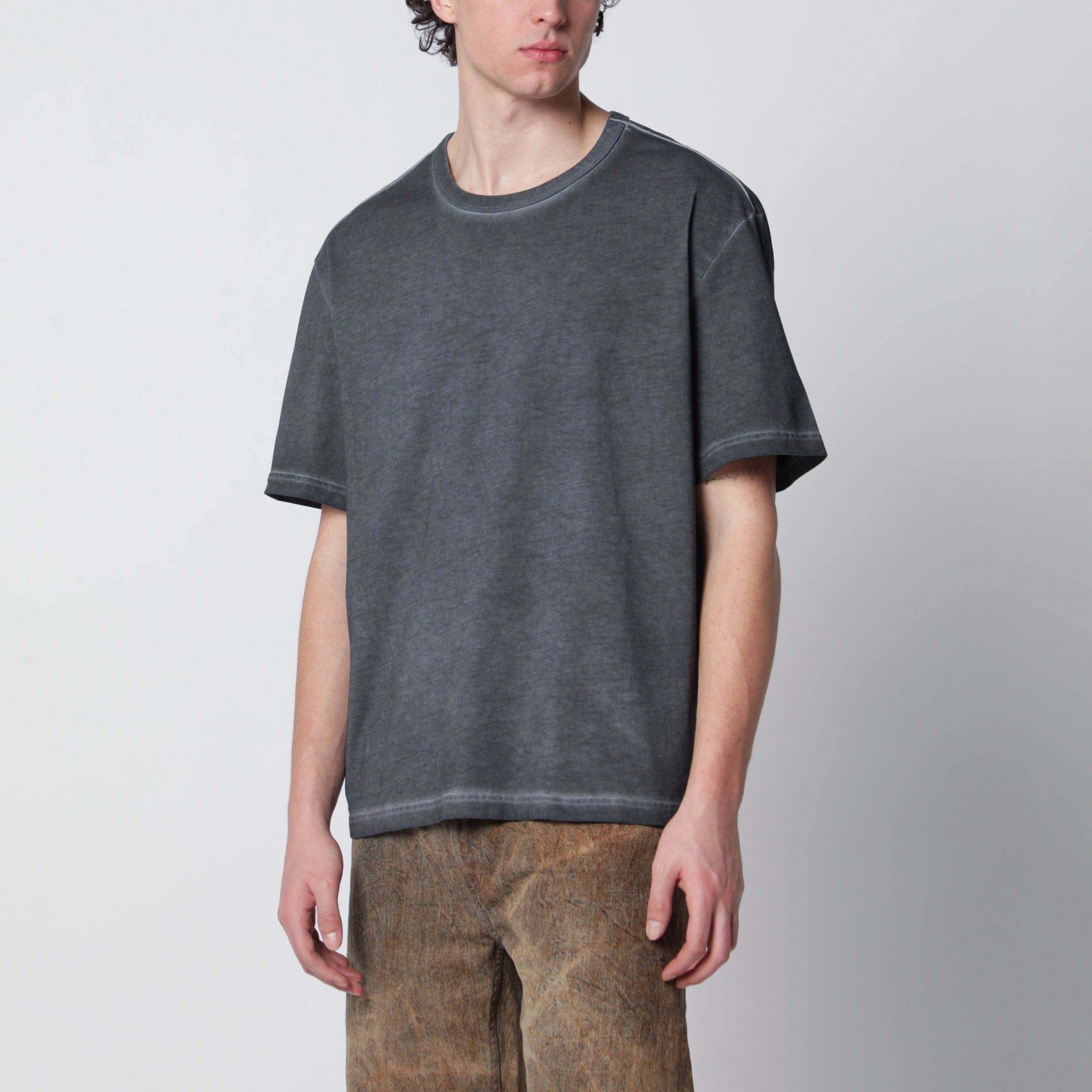 Séfr Mauro Black Washed-Effect T-Shirt In Organic Cotton