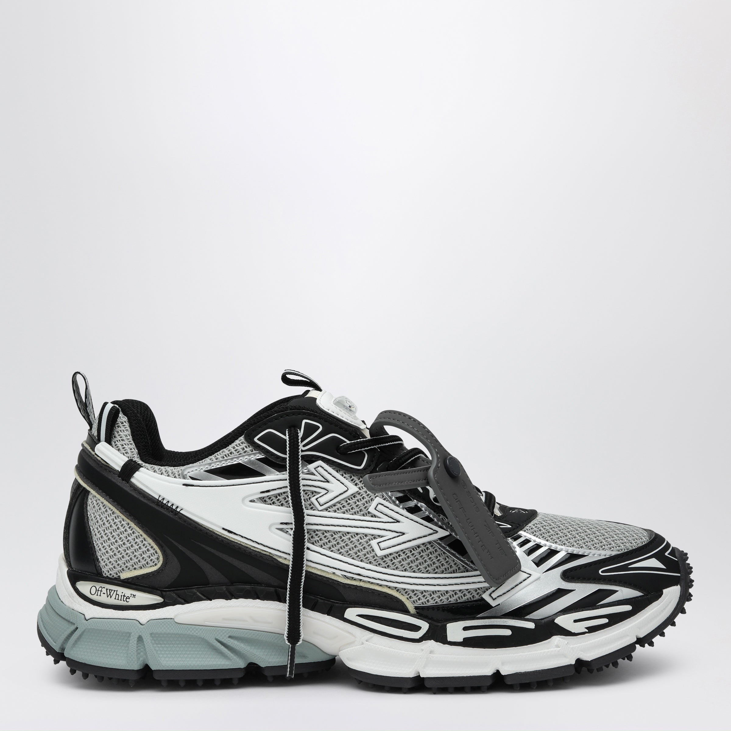 ™ Sneakers Be Right Back Light Gray/Black