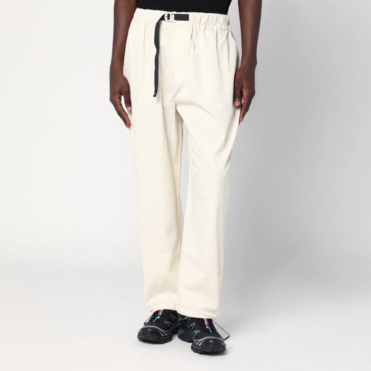 Terrain Cream-Colored Trousers In Cotton-Nylon Blend