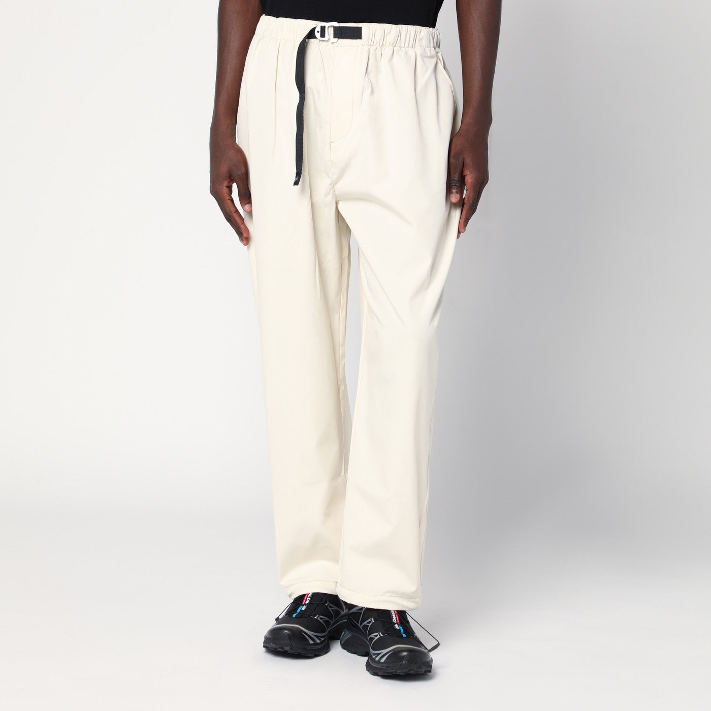 Terrain Cream-Colored Trousers In Cotton-Nylon Blend