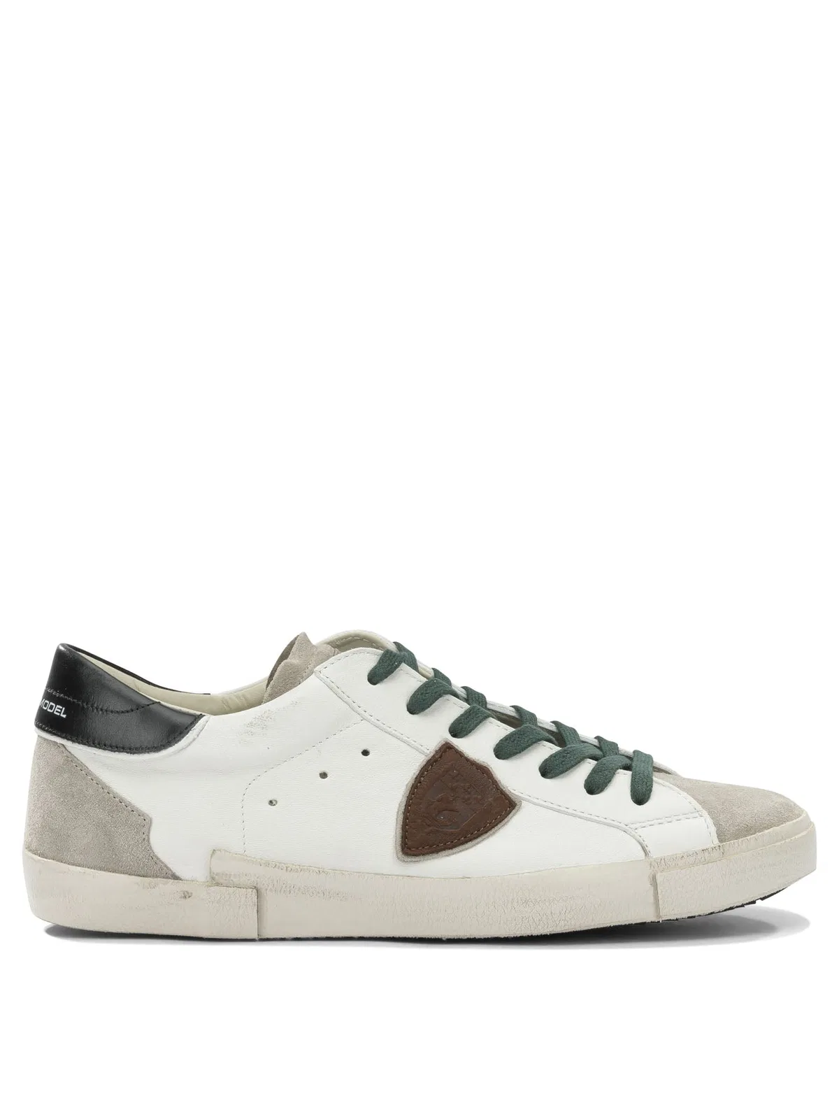 Sneakers & Slip-On