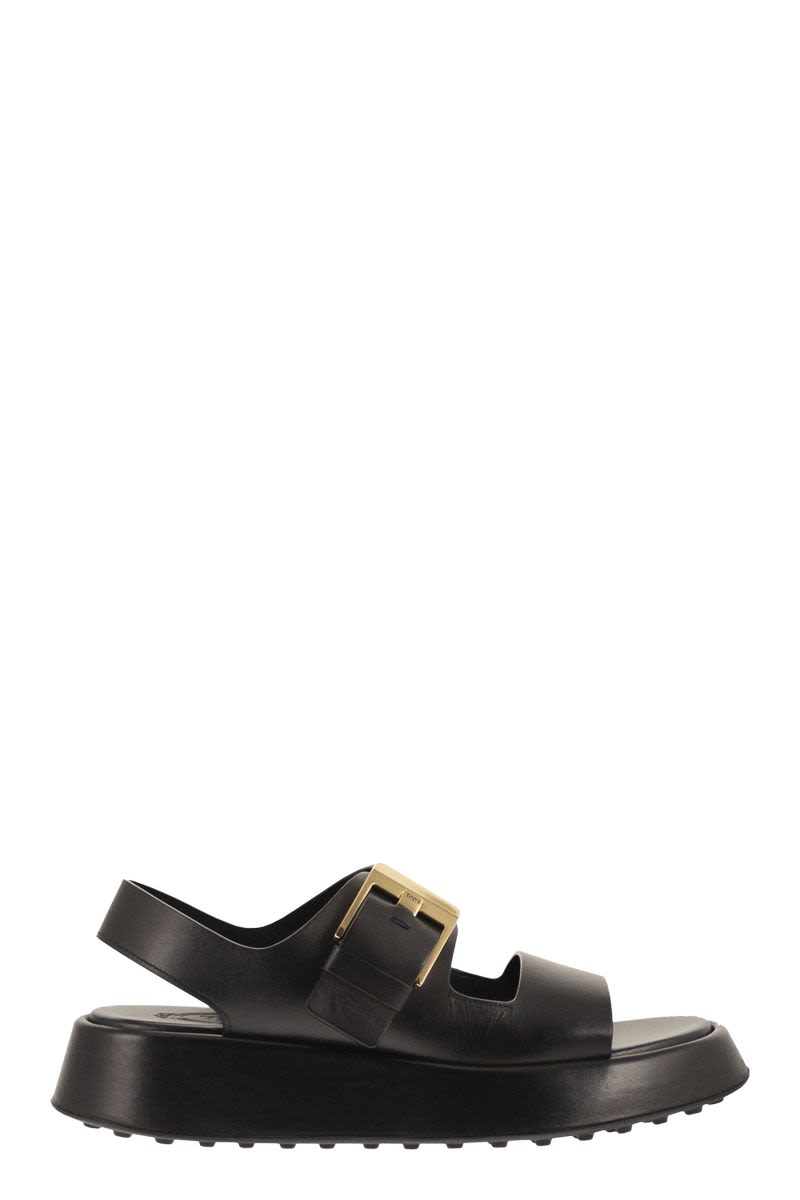 Leather Sandal With Buckle