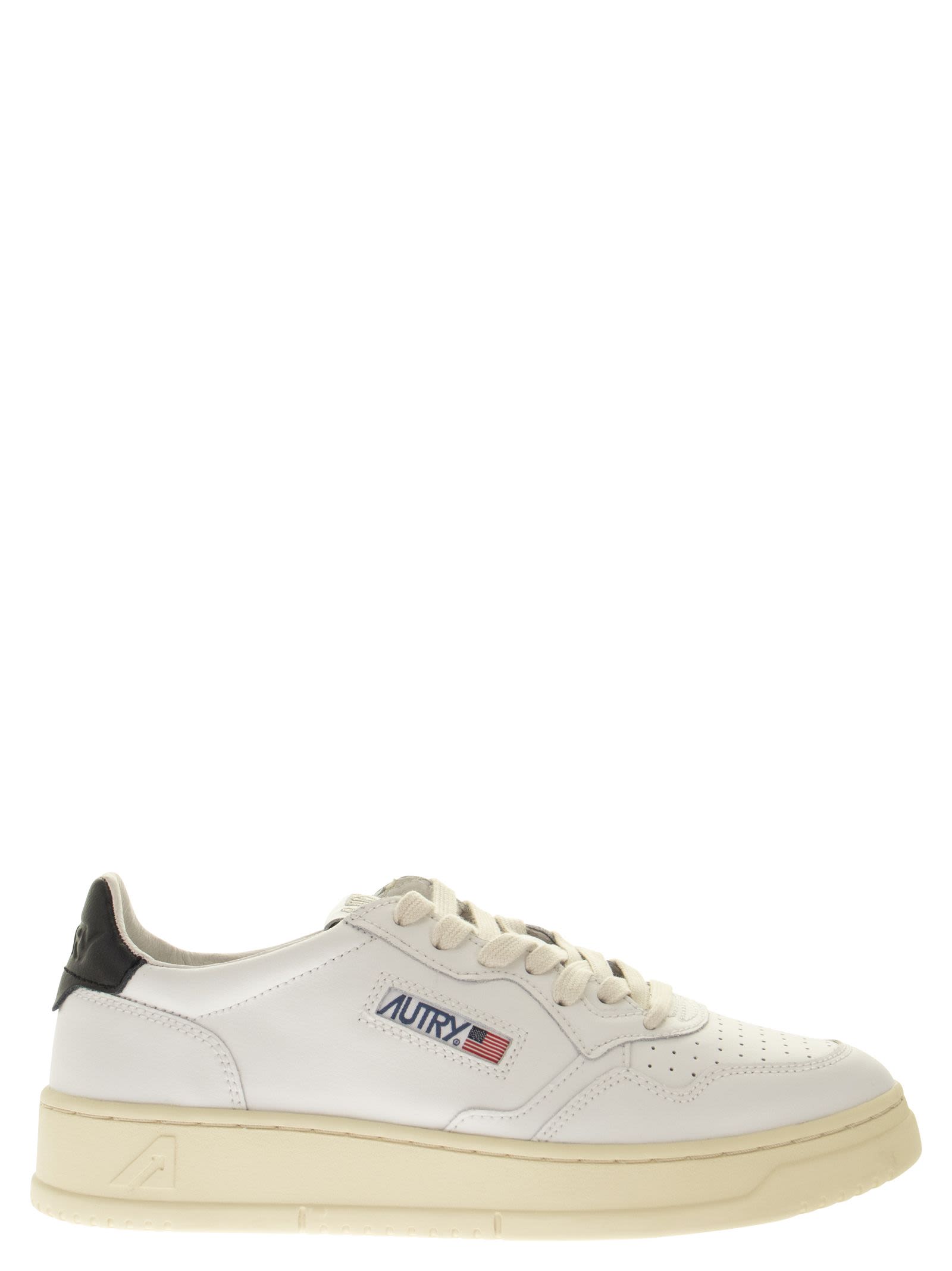 Medalist Low - Leather Sneakers